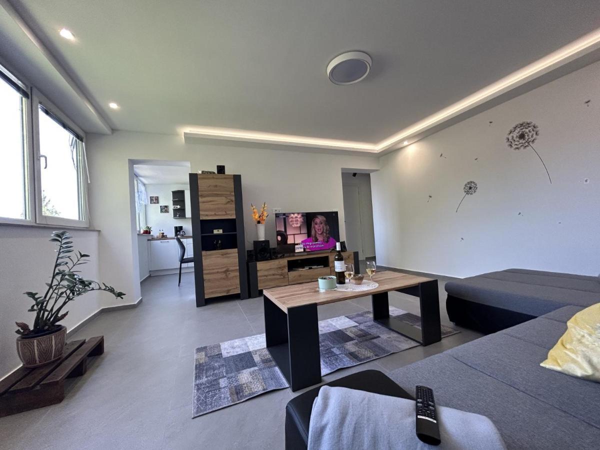 Apartment Toni 洛夫兰 外观 照片